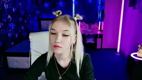 naomihita online show from February 23, 11:34 am