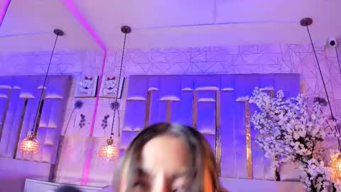     online show from March 18, 6:08 am