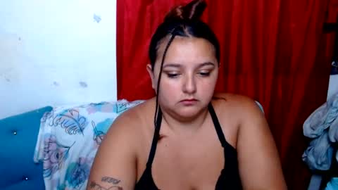 naomiquiin online show from July 9, 6:06 am