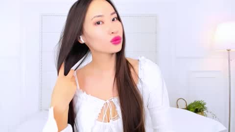 Naomi online show from November 21, 2:53 am