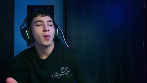 sebastian online show from October 19, 11:15 am