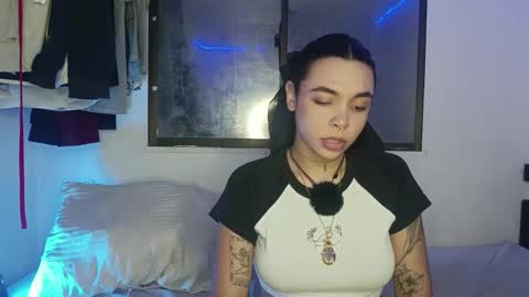 Snapshot of narcisastarcam chatting on October 23, 11:05 pm narcisastarcam online show from October 23, 11:05 pm