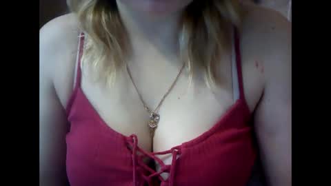 NarcisJill online show from February 4, 11:49 am