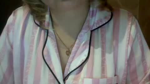 NarcisJill online show from December 15, 12:29 am