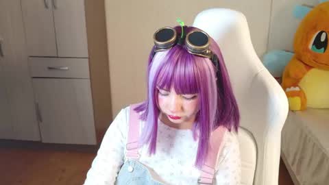Naree online show from May 22, 2:46 pm