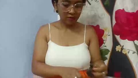 narindra884634 online show from March 22, 9:24 am