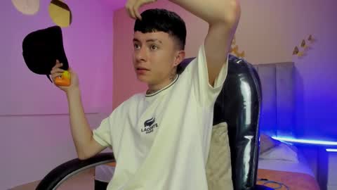 Nascary Fox online show from March 9, 9:30 pm