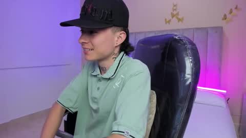 Nascary Fox online show from February 7, 8:56 pm