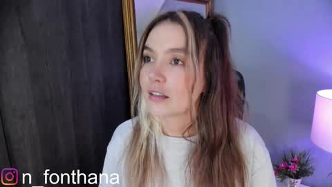 Nashly Fontana online show from October 17, 4:22 pm