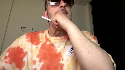 nassobout online show from May 19, 1:56 am