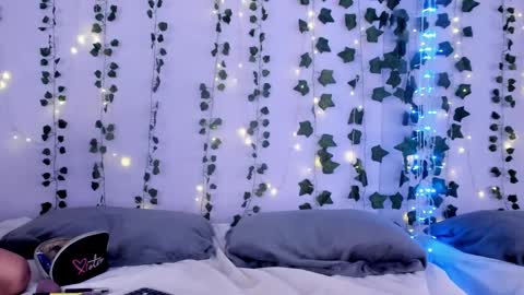 Maira online show from January 23, 3:48 am