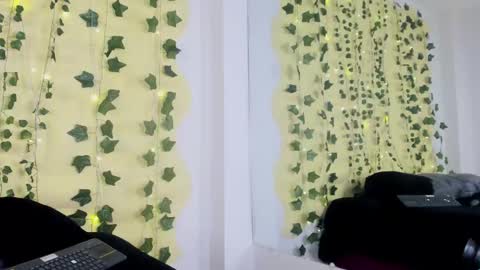 Maira online show from February 22, 6:06 am