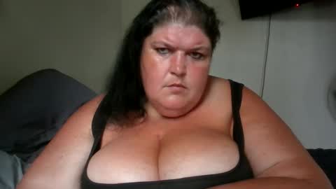 nastigurl69 online show from May 2, 1:44 am