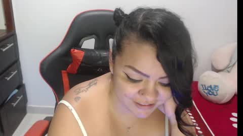 Snapshot of natachaprinss22 chatting on October 23, 9:33 am Nata Ramirez online show from October 23, 9:33 am