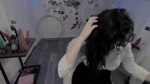 Natasha Luxxx online show from October 17, 8:29 am