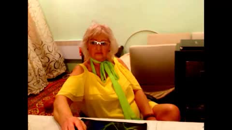 natali online show from December 22, 9:10 pm