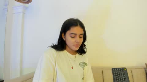 Naty  online show from October 13, 12:29 pm