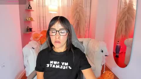 Natalia Leon online show from October 12, 5:44 am