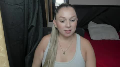 nataliasweet777 online show from April 9, 8:14 pm