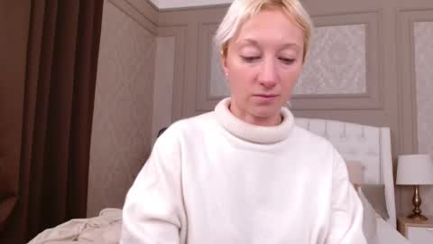 Natalie online show from January 8, 10:10 am