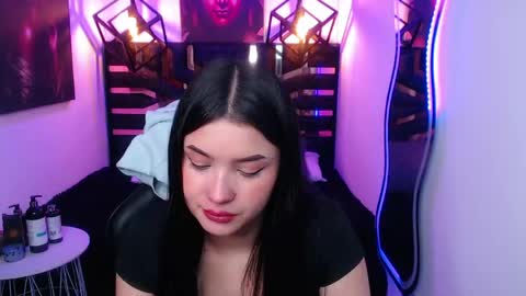 natalie  online show from May 13, 7:56 pm