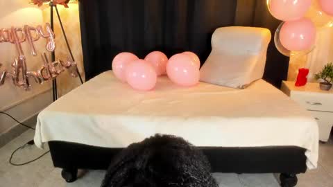 NATALIE online show from May 30, 1:53 pm