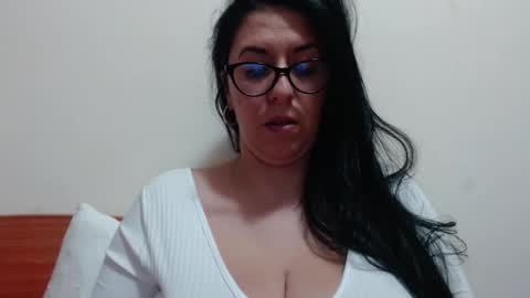 natally online show from October 27, 3:23 pm