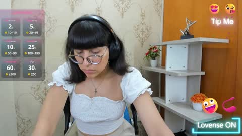 N A T A L Y online show from January 29, 1:17 pm