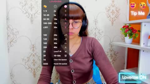 N A T A L Y online show from March 6, 12:30 pm