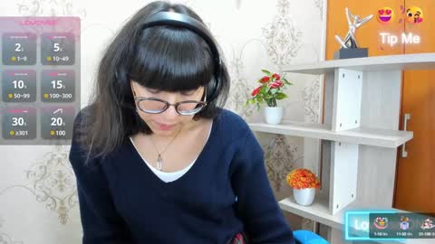 N A T A L Y online show from February 8, 12:50 pm