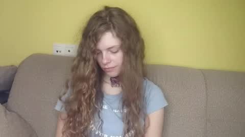 Natalie online show from March 3, 7:26 am