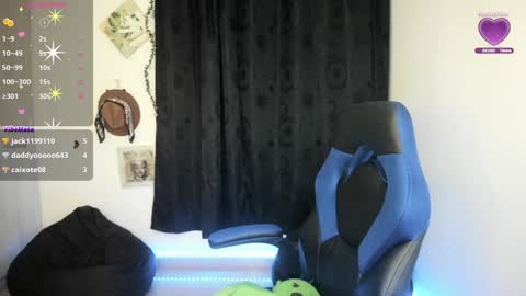 Natasha  online show from January 17, 2:08 am