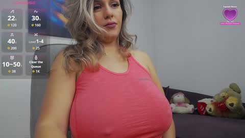 natashaboobs online show from October 23, 7:21 am