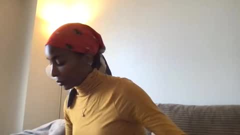 Natassia Dreams online show from January 11, 12:16 am