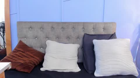 nathalie rossel online show from November 19, 9:13 pm