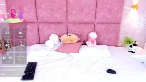 Nathalie Ross online show from April 17, 6:38 am