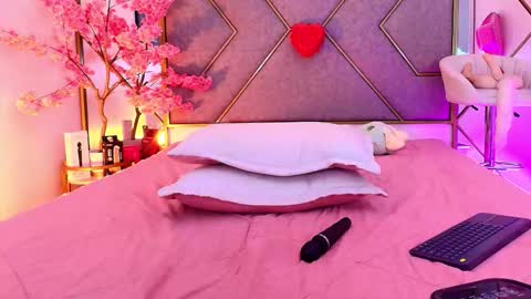 nathalya_summer online show from March 13, 9:18 pm