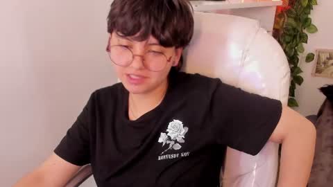 nathalyy_ds online show from June 9, 10:20 pm