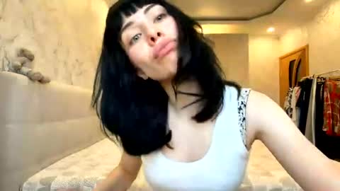 Megan online show from June 16, 4:00 pm