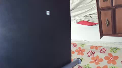 Snapshot of natou3x chatting on October 20, 12:59 am natou3x online show from October 20, 12:59 am