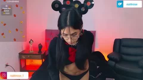 Snapshot of nattrose_ chatting on September 14, 3:46 pm Natt  online show from September 14, 3:46 pm