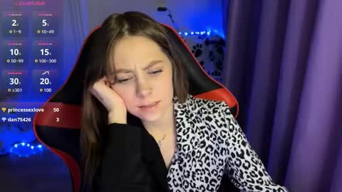 natural_babe666 online show from March 6, 6:59 pm