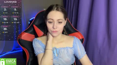 natural_babe666 online show from October 6, 1:34 am