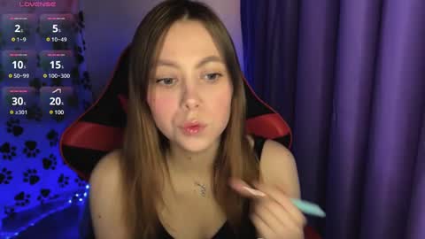 natural_babe666 online show from January 15, 7:05 am