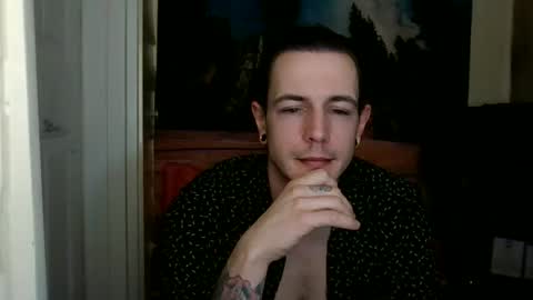 Snapshot of naturesbest951 chatting on March 3, 6:04 am NATURESBEST online show from March 3, 6:04 am