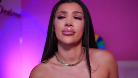 Snapshot of natydesiree chatting on February 20, 10:37 am Naty online show from February 20, 10:37 am