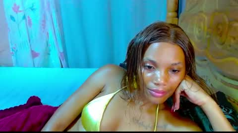 naughtyxoxo online show from May 16, 1:57 am