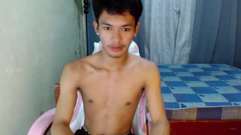 itzme cyril online show from July 22, 12:51 pm