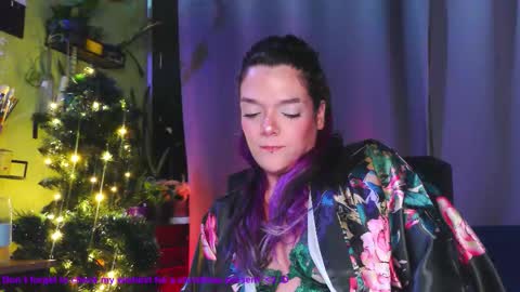 Em  please help me reach 100 thumbs up 3 online show from December 17, 4:08 am