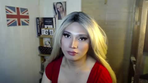 Snapshot of naughty_kim20 chatting on February 5, 5:30 am alexa online show from February 5, 5:30 am